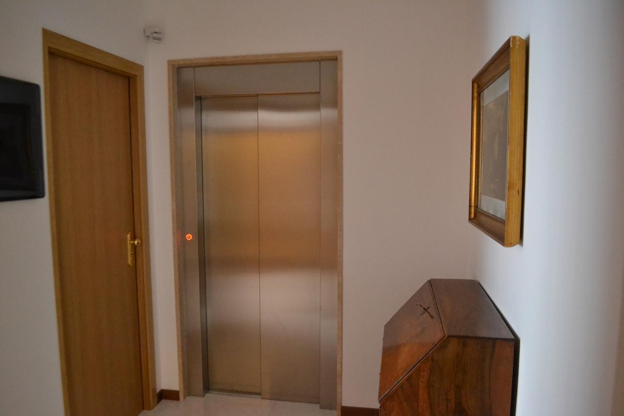 Albergo Quaglia Roseto Degli Abruzzi Extérieur photo